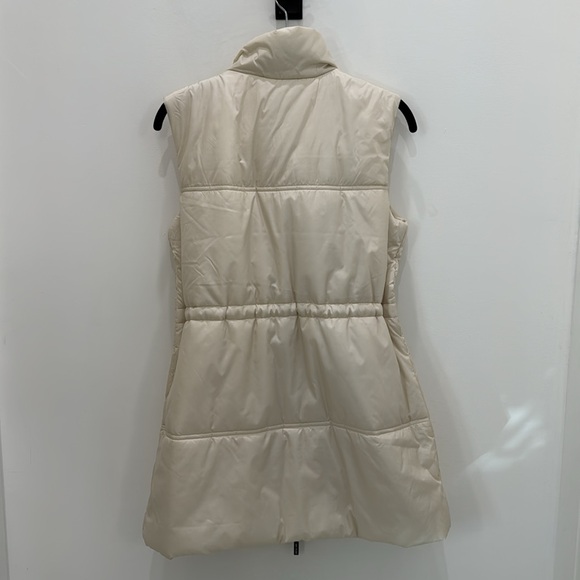 Peace Love World Puffer Vest with Cinch Waist - Picture 3 of 5
